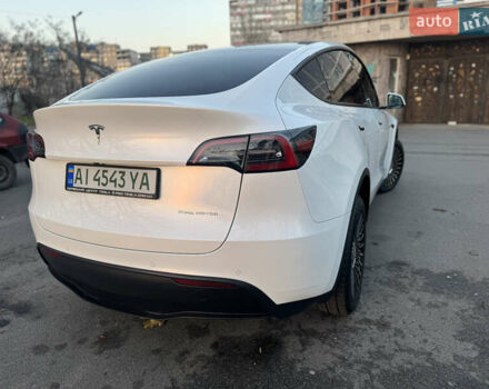 Білий Тесла Model Y, об'ємом двигуна 0 л та пробігом 55 тис. км за 24990 $, фото 4 на Automoto.ua