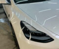 Білий Тесла Model Y, об'ємом двигуна 0 л та пробігом 65 тис. км за 37500 $, фото 4 на Automoto.ua