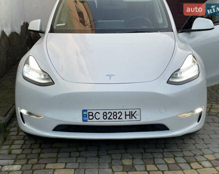 Білий Тесла Model Y, об'ємом двигуна 0 л та пробігом 13 тис. км за 25500 $, фото 22 на Automoto.ua