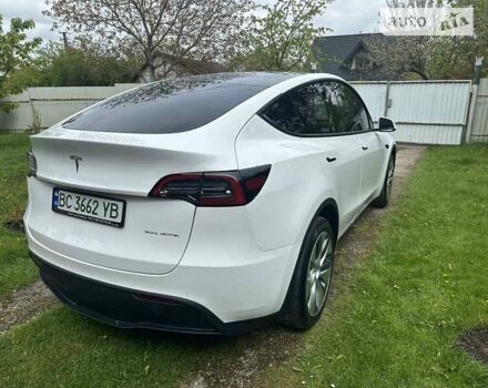 Білий Тесла Model Y, об'ємом двигуна 0 л та пробігом 39 тис. км за 33500 $, фото 27 на Automoto.ua