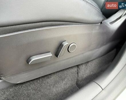 Белый Тесла Model Y, объемом двигателя 0 л и пробегом 68 тыс. км за 24900 $, фото 11 на Automoto.ua