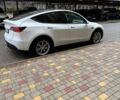 Белый Тесла Model Y, объемом двигателя 0 л и пробегом 160 тыс. км за 18200 $, фото 1 на Automoto.ua