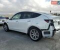 Белый Тесла Model Y, объемом двигателя 0 л и пробегом 43 тыс. км за 10000 $, фото 1 на Automoto.ua