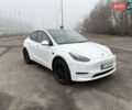 Белый Тесла Model Y, объемом двигателя 0 л и пробегом 88 тыс. км за 27500 $, фото 1 на Automoto.ua