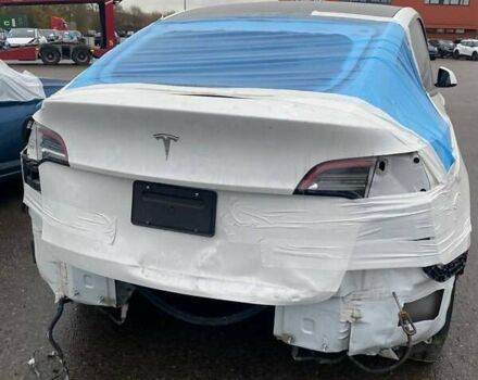 Белый Тесла Model Y, объемом двигателя 0 л и пробегом 42 тыс. км за 20700 $, фото 1 на Automoto.ua