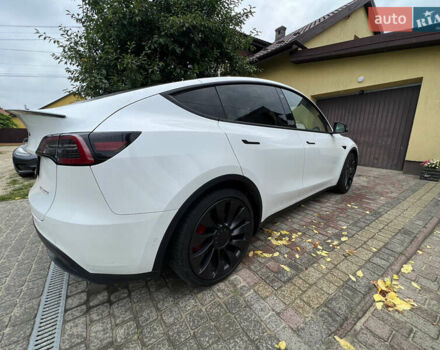 Белый Тесла Model Y, объемом двигателя 0 л и пробегом 92 тыс. км за 23500 $, фото 10 на Automoto.ua