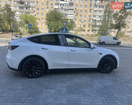 Белый Тесла Model Y, объемом двигателя 0 л и пробегом 40 тыс. км за 29000 $, фото 10 на Automoto.ua