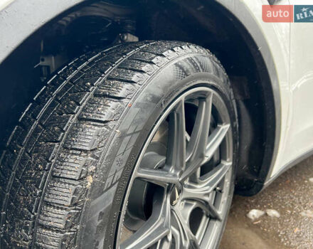 Білий Тесла Model Y, об'ємом двигуна 0 л та пробігом 88 тис. км за 24900 $, фото 18 на Automoto.ua