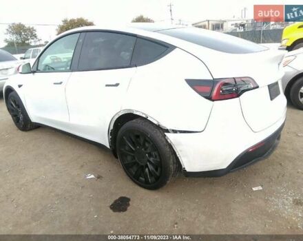 Белый Тесла Model Y, объемом двигателя 0 л и пробегом 58 тыс. км за 23000 $, фото 13 на Automoto.ua