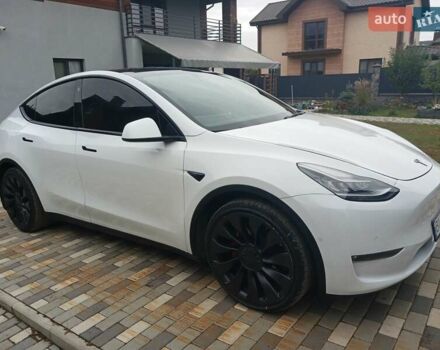 Белый Тесла Model Y, объемом двигателя 0 л и пробегом 195 тыс. км за 26000 $, фото 5 на Automoto.ua