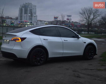 Білий Тесла Model Y, об'ємом двигуна 0 л та пробігом 66 тис. км за 23500 $, фото 8 на Automoto.ua