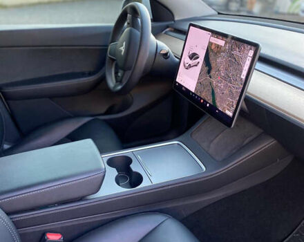 Белый Тесла Model Y, объемом двигателя 0 л и пробегом 67 тыс. км за 27500 $, фото 6 на Automoto.ua