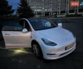 Белый Тесла Model Y, объемом двигателя 0 л и пробегом 55 тыс. км за 25450 $, фото 68 на Automoto.ua