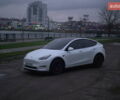 Білий Тесла Model Y, об'ємом двигуна 0 л та пробігом 66 тис. км за 23500 $, фото 28 на Automoto.ua