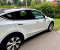 Белый Тесла Model Y, объемом двигателя 0 л и пробегом 5 тыс. км за 40500 $, фото 7 на Automoto.ua