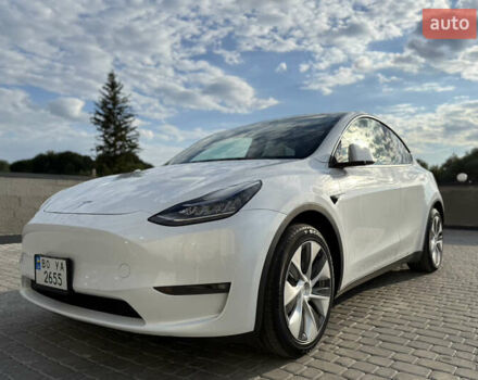 Тесла Model Y 2021 в Тернополе на Automoto.ua Белый Тесла Model Y, объемом двигателя 0 л и пробегом 107 тыс. км за 24999 $, фото 1 на Automoto.ua