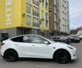 Белый Тесла Model Y, объемом двигателя 0 л и пробегом 65 тыс. км за 22999 $, фото 4 на Automoto.ua