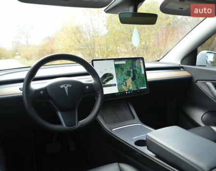 Тесла Model Y 2021 у Самборе на Automoto.ua Білий Тесла Model Y, об'ємом двигуна 0 л та пробігом 152 тис. км за 21000 $, фото 9 на Automoto.ua