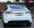 Білий Тесла Model Y, об'ємом двигуна 0 л та пробігом 79 тис. км за 24700 $, фото 34 на Automoto.ua
