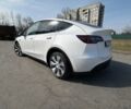 Белый Тесла Model Y, объемом двигателя 0 л и пробегом 140 тыс. км за 24000 $, фото 1 на Automoto.ua