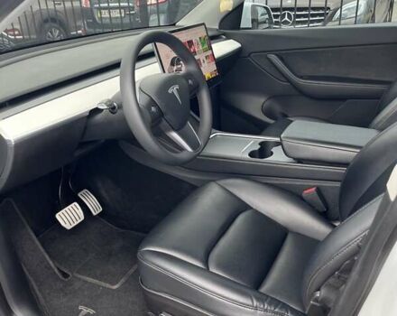 Белый Тесла Model Y, объемом двигателя 0 л и пробегом 132 тыс. км за 26200 $, фото 22 на Automoto.ua