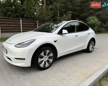 Тесла Model Y 2021 в Львове на Automoto.ua Белый Тесла Model Y, объемом двигателя 0 л и пробегом 102 тыс. км за 24500 $, фото 10 на Automoto.ua