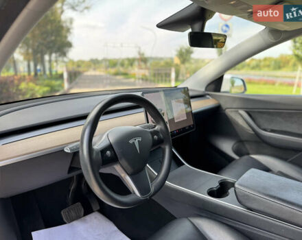 Тесла Model Y 2021 у Краматорске на Automoto.ua Білий Тесла Model Y, об'ємом двигуна 0 л та пробігом 119 тис. км за 19499 $, фото 6 на Automoto.ua