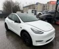 Белый Тесла Model Y, объемом двигателя 0 л и пробегом 120 тыс. км за 19000 $, фото 1 на Automoto.ua