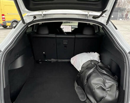 Белый Тесла Model Y, объемом двигателя 0 л и пробегом 76 тыс. км за 26700 $, фото 26 на Automoto.ua