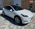 Белый Тесла Model Y, объемом двигателя 0 л и пробегом 128 тыс. км за 19900 $, фото 1 на Automoto.ua