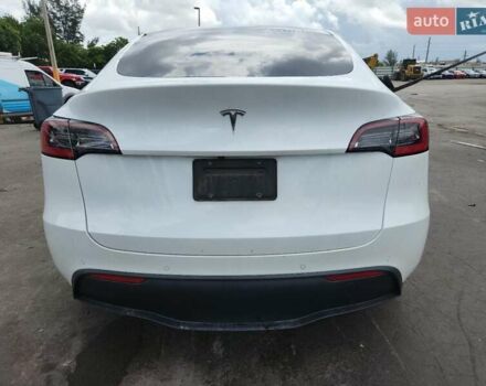 Белый Тесла Model Y, объемом двигателя 0 л и пробегом 105 тыс. км за 9600 $, фото 5 на Automoto.ua