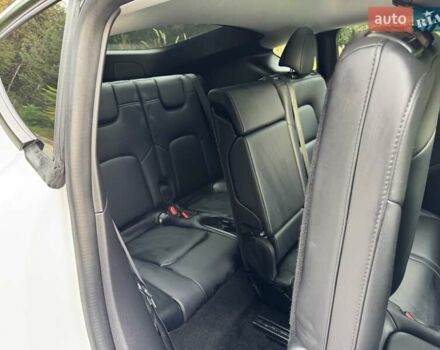 Тесла Model Y 2021 в Львове на Automoto.ua Белый Тесла Model Y, объемом двигателя 0 л и пробегом 102 тыс. км за 24500 $, фото 17 на Automoto.ua