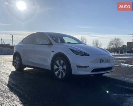 Белый Тесла Model Y, объемом двигателя 0 л и пробегом 20 тыс. км за 38000 $, фото 6 на Automoto.ua