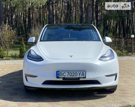 Білий Тесла Model Y, об'ємом двигуна 0 л та пробігом 80 тис. км за 34900 $, фото 12 на Automoto.ua