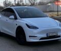 Белый Тесла Model Y, объемом двигателя 0 л и пробегом 98 тыс. км за 31800 $, фото 1 на Automoto.ua