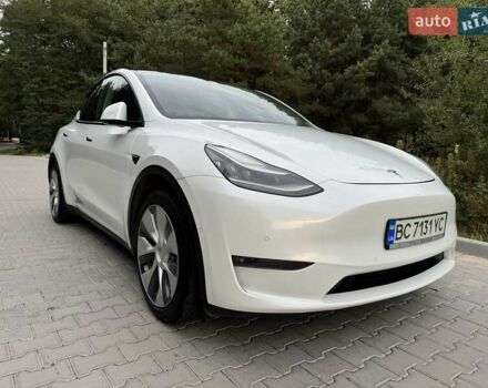 Тесла Model Y 2021 в Львове на Automoto.ua Белый Тесла Model Y, объемом двигателя 0 л и пробегом 102 тыс. км за 24500 $, фото 3 на Automoto.ua