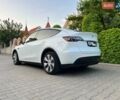 Белый Тесла Model Y, объемом двигателя 0 л и пробегом 69 тыс. км за 25500 $, фото 6 на Automoto.ua