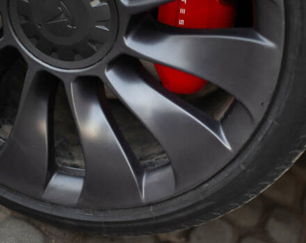 Белый Тесла Model Y, объемом двигателя 0 л и пробегом 55 тыс. км за 33000 $, фото 30 на Automoto.ua