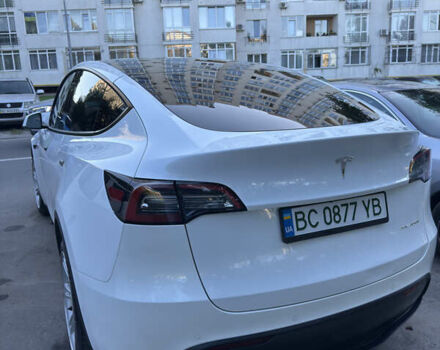 Белый Тесла Model Y, объемом двигателя 0 л и пробегом 92 тыс. км за 25200 $, фото 7 на Automoto.ua