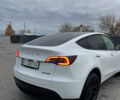 Белый Тесла Model Y, объемом двигателя 0 л и пробегом 55 тыс. км за 28000 $, фото 5 на Automoto.ua