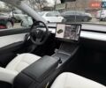 Белый Тесла Model Y, объемом двигателя 0 л и пробегом 80 тыс. км за 25500 $, фото 32 на Automoto.ua