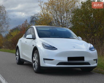 Тесла Model Y 2021 у Самборе на Automoto.ua Білий Тесла Model Y, об'ємом двигуна 0 л та пробігом 152 тис. км за 21000 $, фото 1 на Automoto.ua