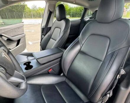 Белый Тесла Model Y, объемом двигателя 0 л и пробегом 87 тыс. км за 26999 $, фото 8 на Automoto.ua