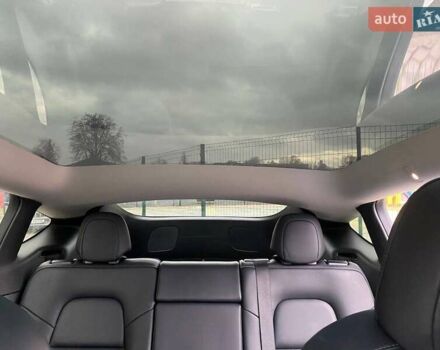 Белый Тесла Model Y, объемом двигателя 0 л и пробегом 74 тыс. км за 23600 $, фото 13 на Automoto.ua