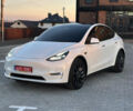Білий Тесла Model Y, об'ємом двигуна 0 л та пробігом 105 тис. км за 24900 $, фото 1 на Automoto.ua