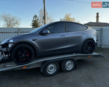 Белый Тесла Model Y, объемом двигателя 0 л и пробегом 69 тыс. км за 25900 $, фото 13 на Automoto.ua