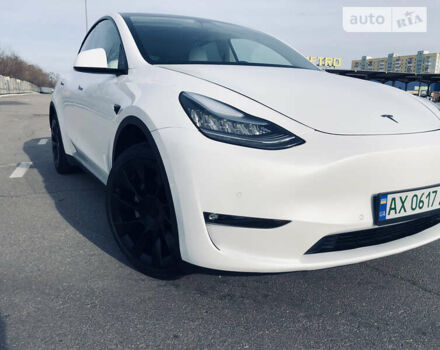 Білий Тесла Model Y, об'ємом двигуна 0 л та пробігом 44 тис. км за 38000 $, фото 3 на Automoto.ua