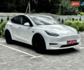 Белый Тесла Model Y, объемом двигателя 0 л и пробегом 62 тыс. км за 22200 $, фото 2 на Automoto.ua