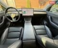 Білий Тесла Model Y, об'ємом двигуна 0 л та пробігом 79 тис. км за 24700 $, фото 77 на Automoto.ua