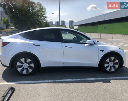 Белый Тесла Model Y, объемом двигателя 0 л и пробегом 55 тыс. км за 24500 $, фото 4 на Automoto.ua
